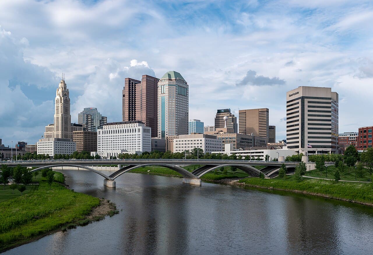 Columbus, OH planting calendar hero image